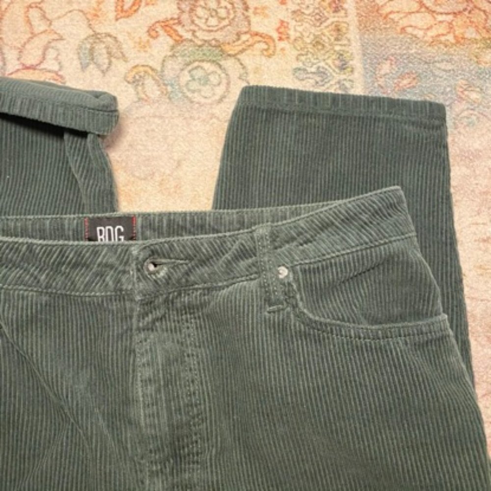 Green Corduroy High-Waisted Mom Pants